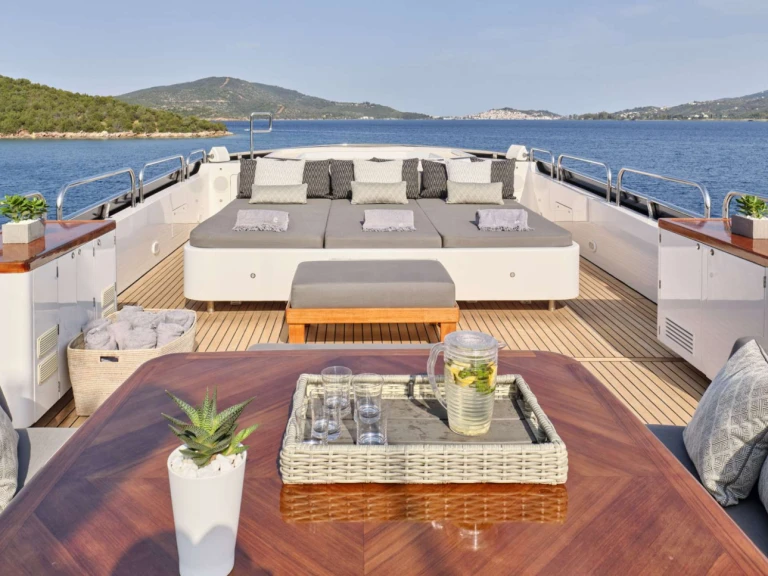 Yacht charter Athens - Cantieri di Pisa, Italy ELEMENT on SamBoat