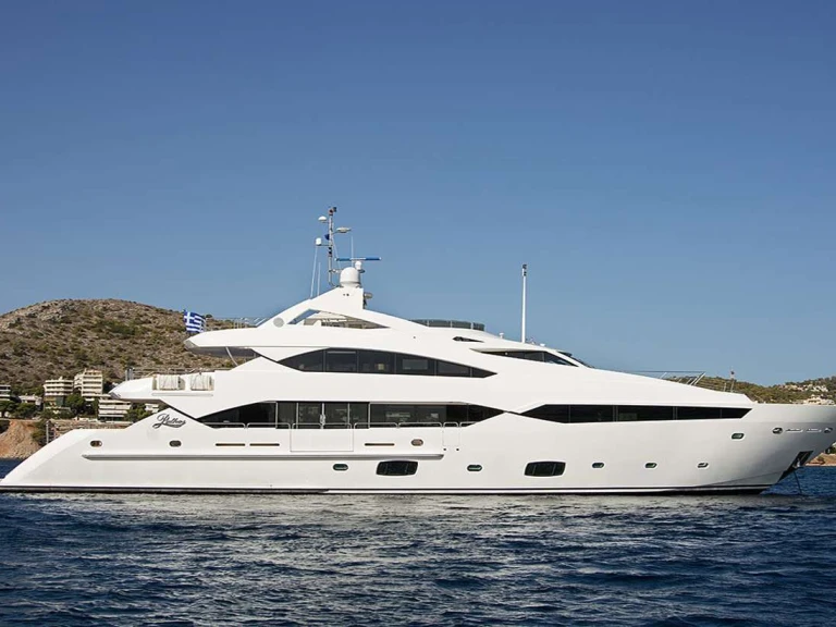Hire a Sunseeker PATHOS Athens