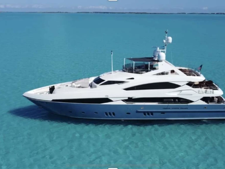 Yacht charter Miami - Sunseeker Natural 9 on SamBoat