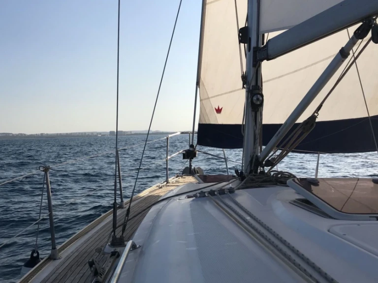 Sailboat to hire Marina Esportiva del Port d'Alacant at the best price