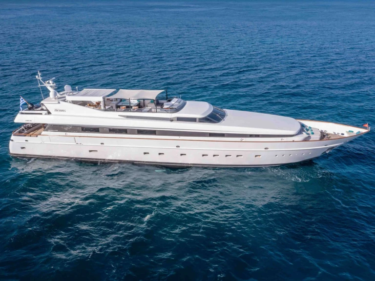 Hire Luxury Yacht Cantieri di Pisa, Italy with a boat licence