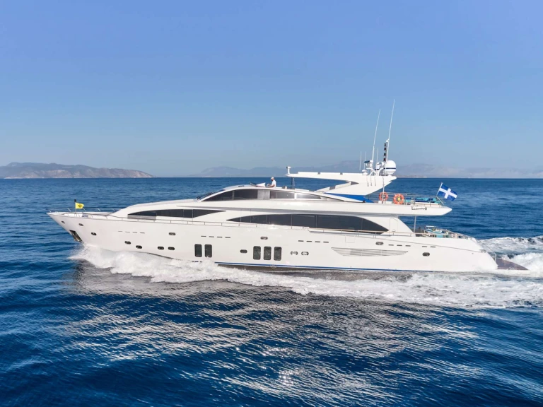 Hire Luxury Yacht with or without skipper Couach Athens