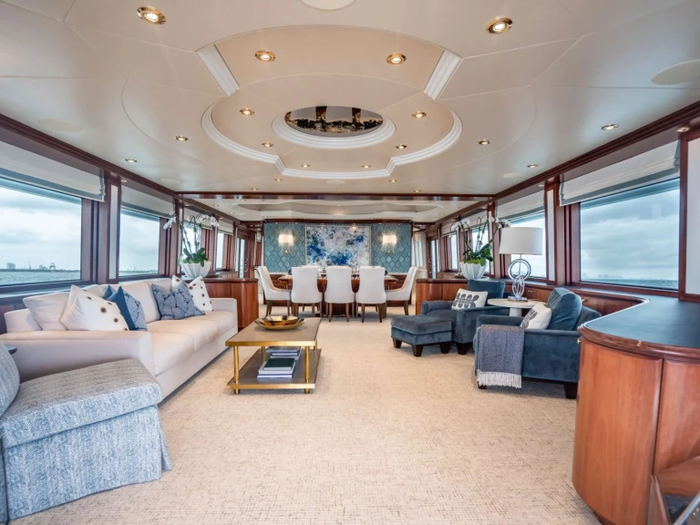 Crescent RISK & REWARD charter bareboat or skippered in  Bahamas