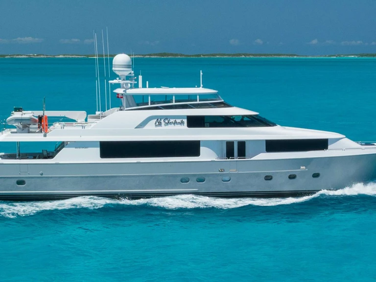Luxury Yacht hire in Nassau - Westport NO SHORTCUTS