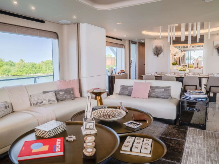 Azimut ALEGRIA charter bareboat or skippered in  Miami
