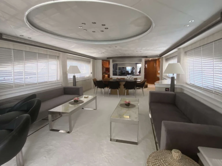 Charter a Sunseeker MI ALMA in Athens on Samboat