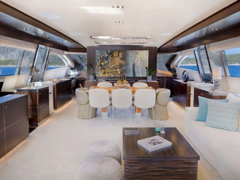 Luxury Yacht hire in Athens - Italcraft MAC