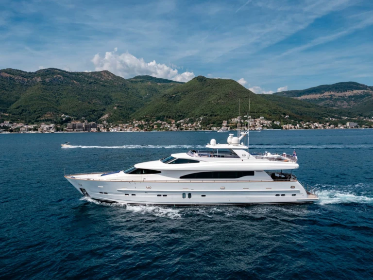 Yacht hire Montenegro cheap ANNABEL II