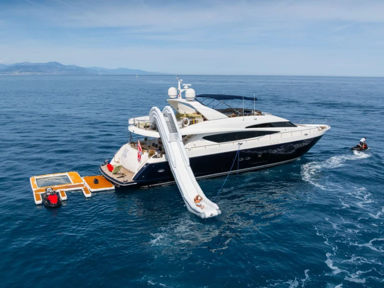 Hire Luxury Yacht with or without skipper Princess, UK Antibes
