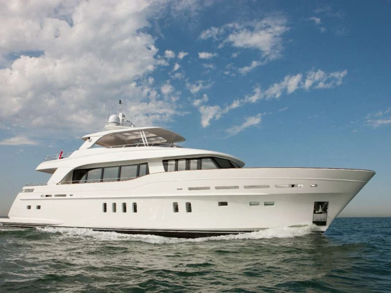 Hire Luxury Yacht with or without skipper Mulder Valletta