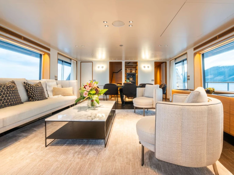 Luxury Yacht hire in Nice - Custom Line RARE GEM 