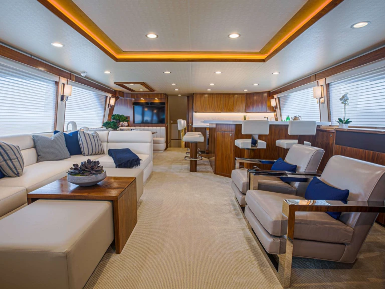 Viking, U.S.A SPECULATOR 92 charter bareboat or skippered in  Newport