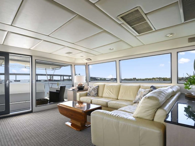 Luxury Yacht hire in Charleston - Broward MISS EMILY