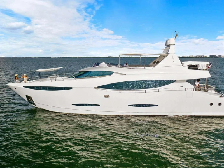 Luxury Yacht hire in Bahamas - Custom 90' Custom Build