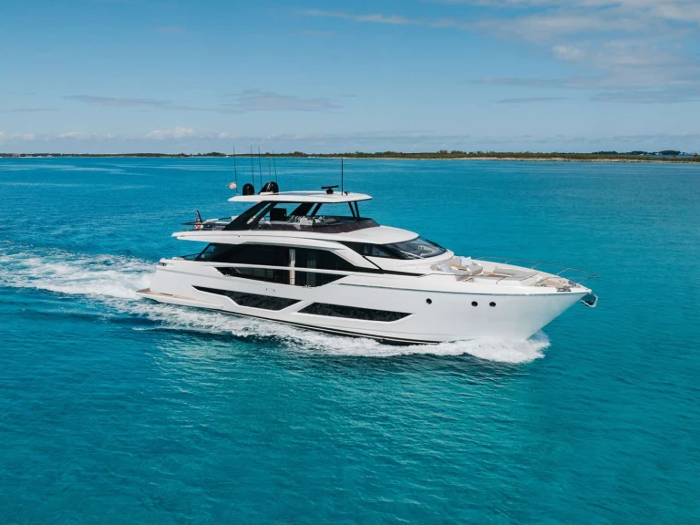 Luxury Yacht hire in Nassau - Ferretti 5 PALMS
