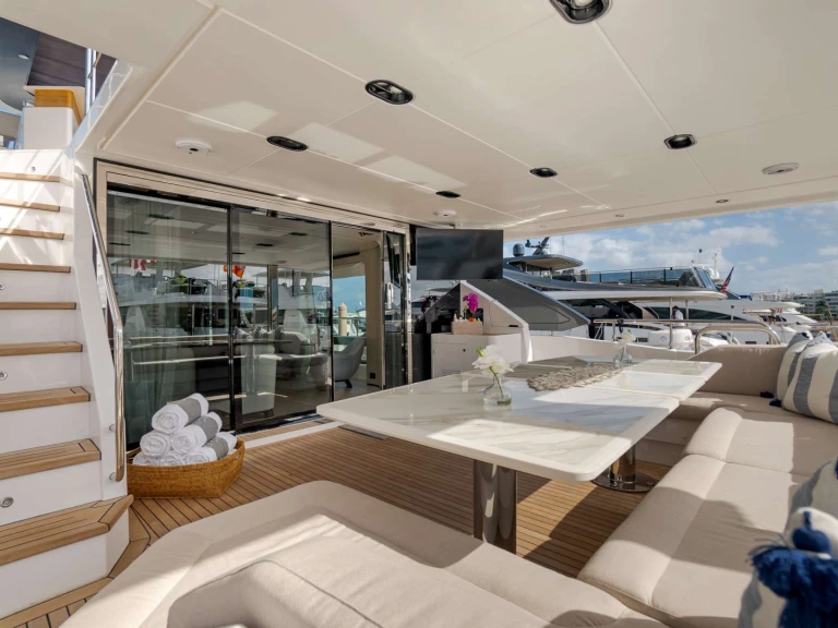 Azimut SEA OWL charter bareboat or skippered in  Montauk