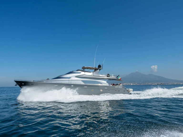 Luxury Yacht hire in Castellammare di Stabia -  LADY B