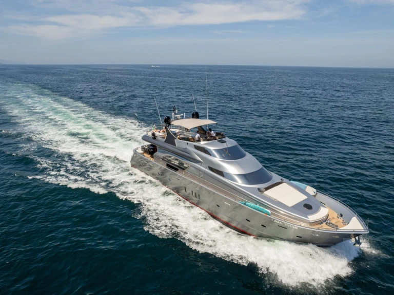 Hire Luxury Yacht with or without skipper  Castellammare di Stabia