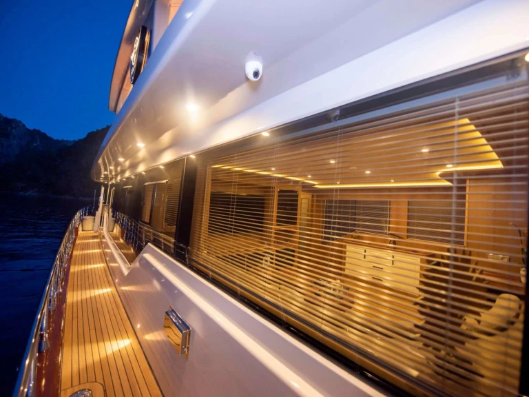 Hire a Custom SIMAY M Greece