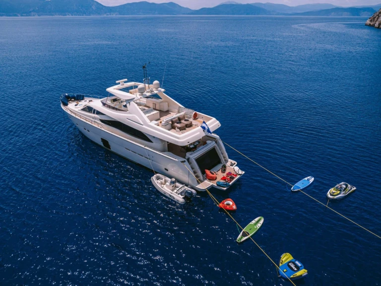 Yacht charter Athens - Ferretti MAYBE NOT on SamBoat