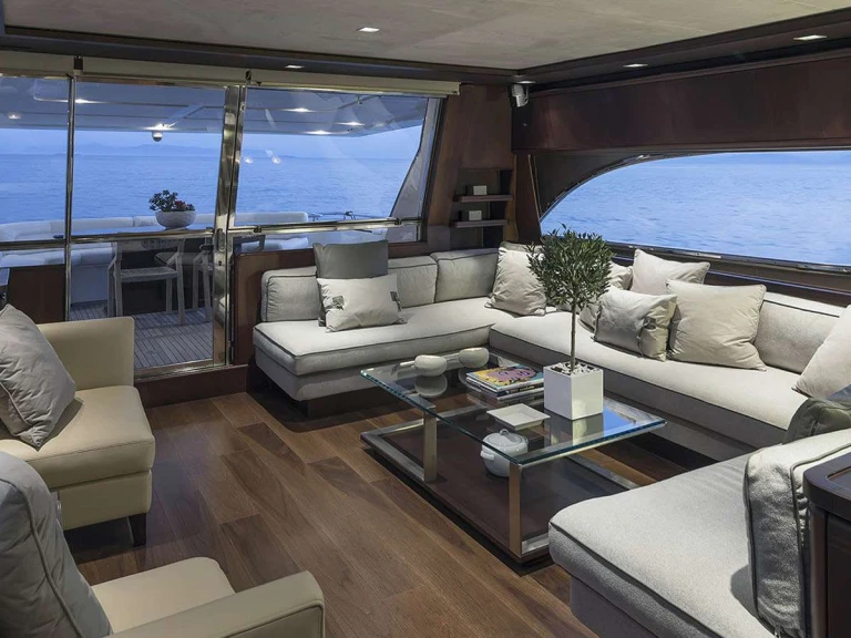 Hire Luxury Yacht with or without skipper Ferretti Athens