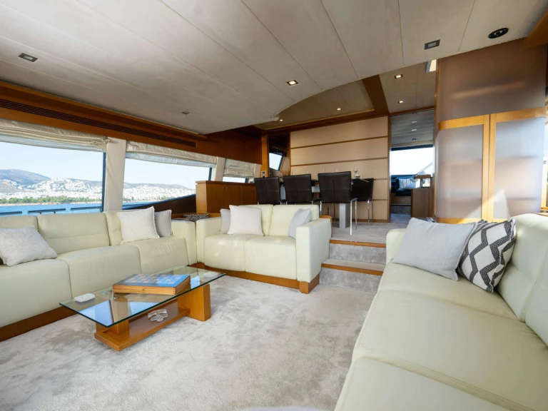 Hire Luxury Yacht Ferretti with a boat licence