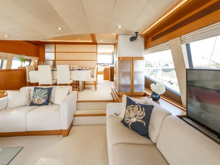 Charter a Ferretti IRENE in Athens on Samboat