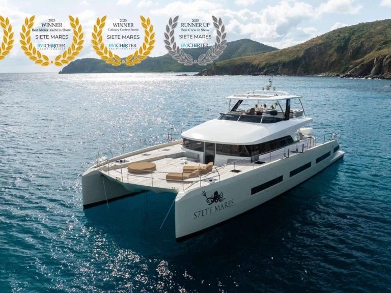 Hire a Lagoon SIETE MARES Scrub Island