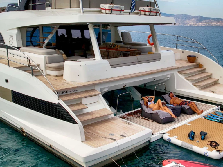 Yacht hire Néa Péramos cheap CRAZY HORSE
