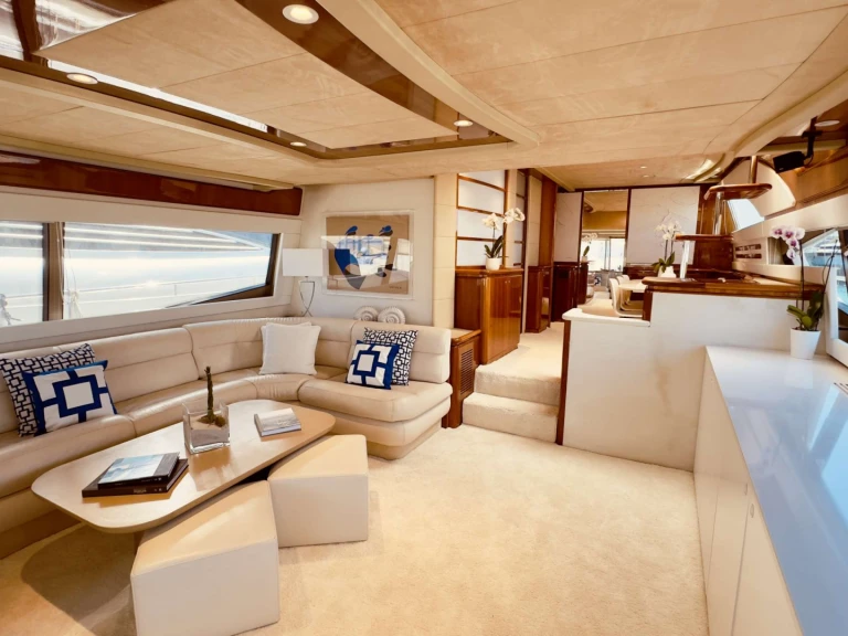 Hire Luxury Yacht Ferretti with a boat licence
