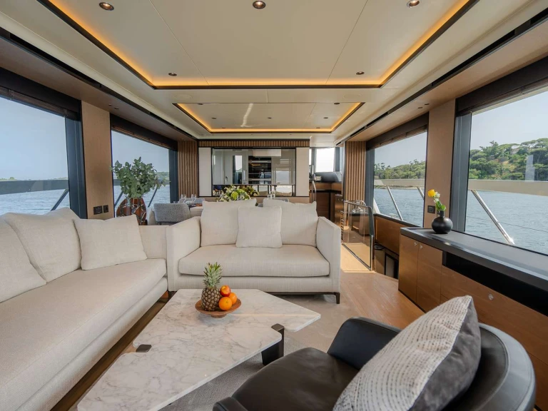 Yacht hire Antibes cheap SEMELA