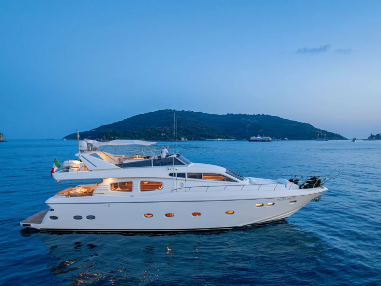 Charter a Posillipo Rock Moon in Cannigione on Samboat