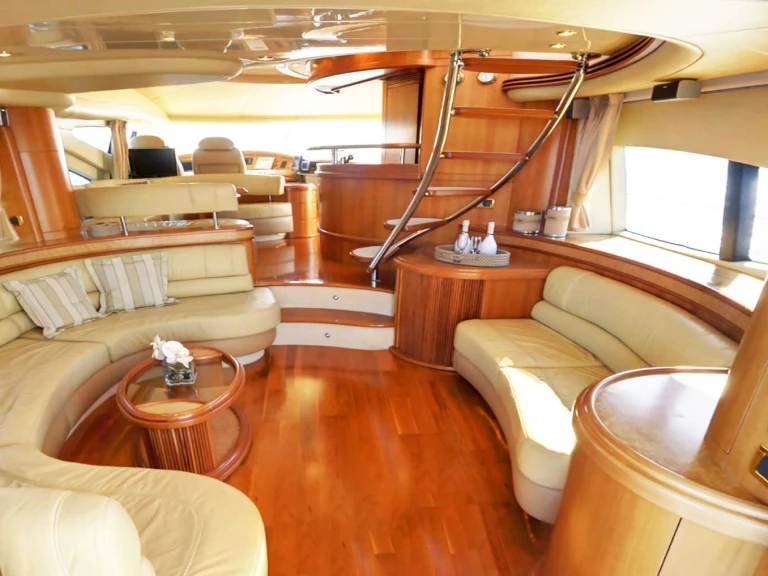 Hire Luxury Yacht with or without skipper Azimut Athens