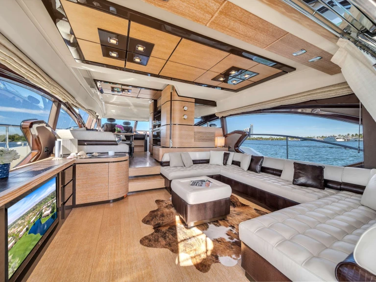 Hire a Azimut LUPO II Sunny Isles Beach