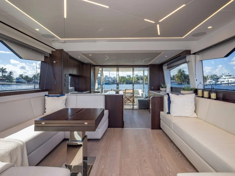 Luxury Yacht hire in Sag Harbor - Sunseeker HIGH ROLLER