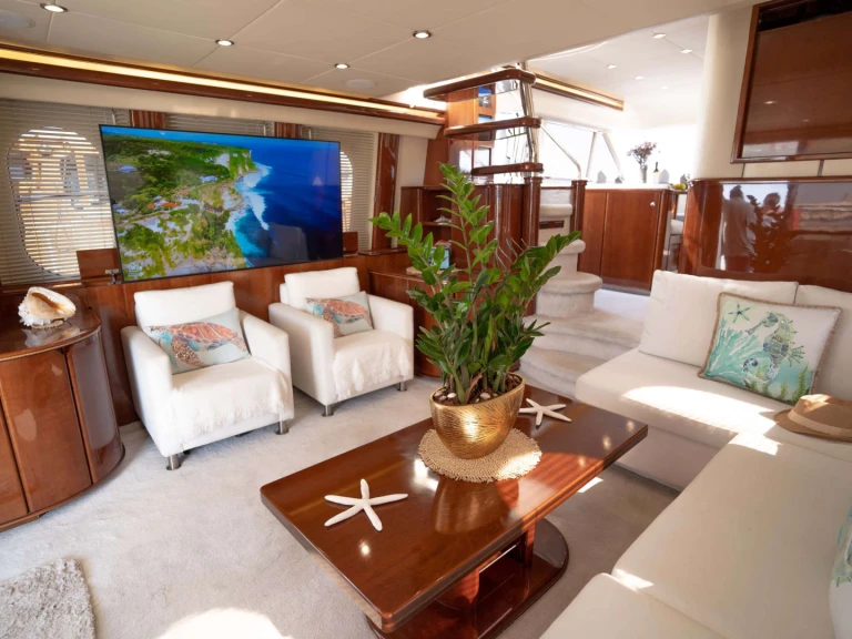 Hire Luxury Yacht with or without skipper Princess, UK Rhodes (City)