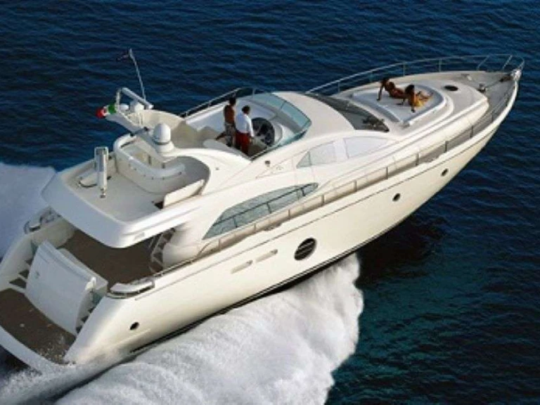 Charter a Aicon JULY in Eleusis on Samboat