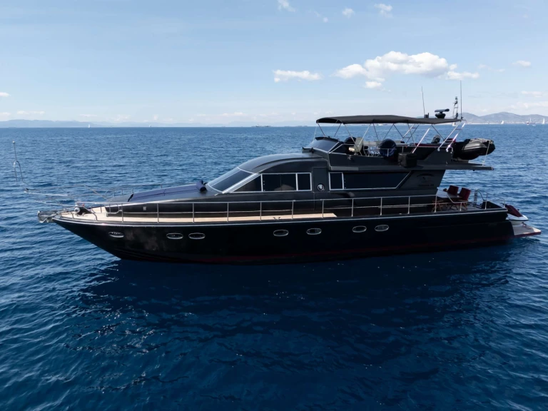 Yacht hire Piraeus cheap TEMPTATION