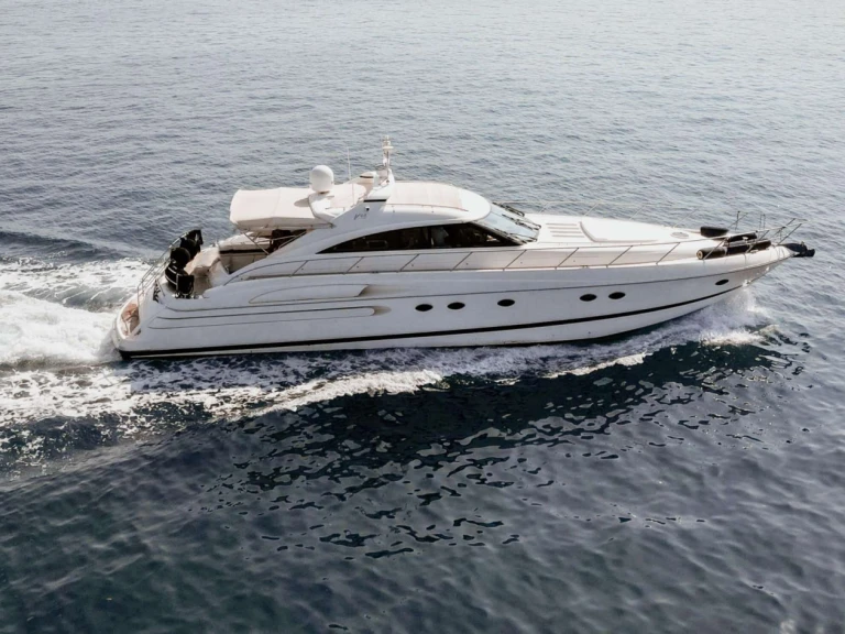 Yacht hire Athens cheap EVENIA