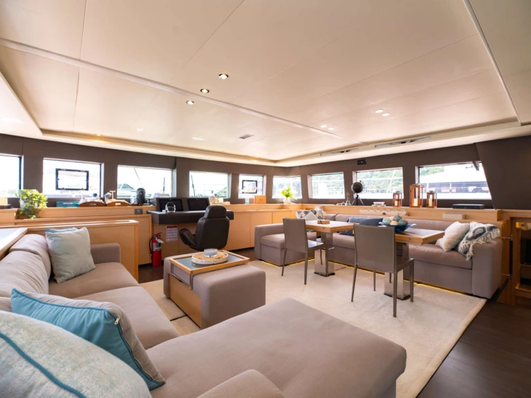 Yacht hire Road Town cheap PHILOTIMO