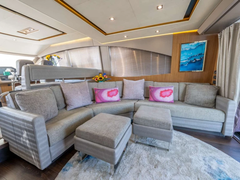 Yacht hire Manhasset cheap Sea Amber