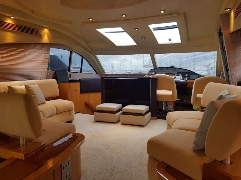 Luxury Yacht hire in Alimos - Sealine MAGIKA