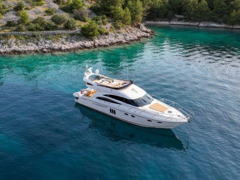 Luxury Yacht hire in Croatia - Princess, UK Anna Wo