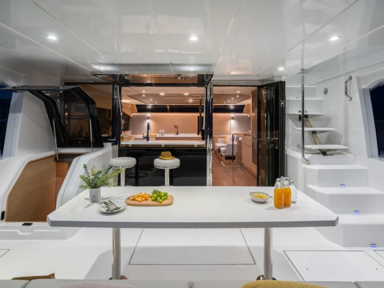 Luxury Yacht hire in Lávrio - Aquila TiAmo