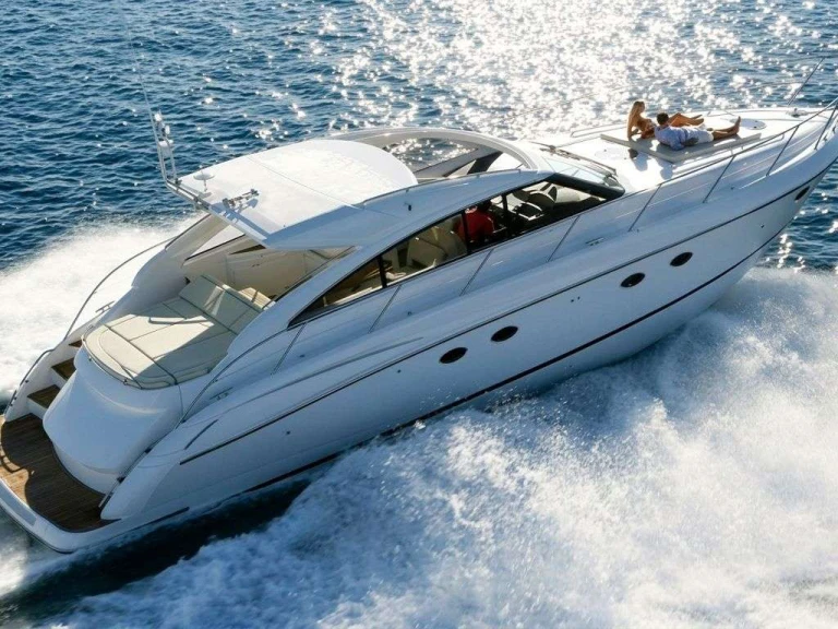 Luxury Yacht hire in Freeport - Princess Viking Searenity