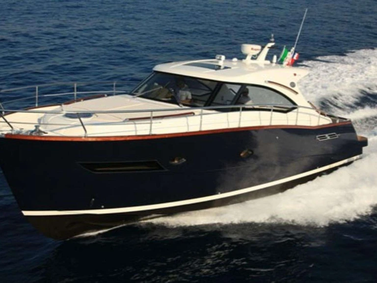 Yacht hire Cancún cheap Austin Parker 44