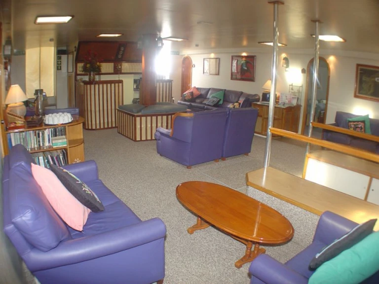 Hire Luxury Yacht with or without skipper Muirhead Trimaran Road Town
