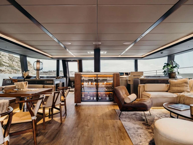 Hire a Sunreef VIVA LA VIDA Majorca
