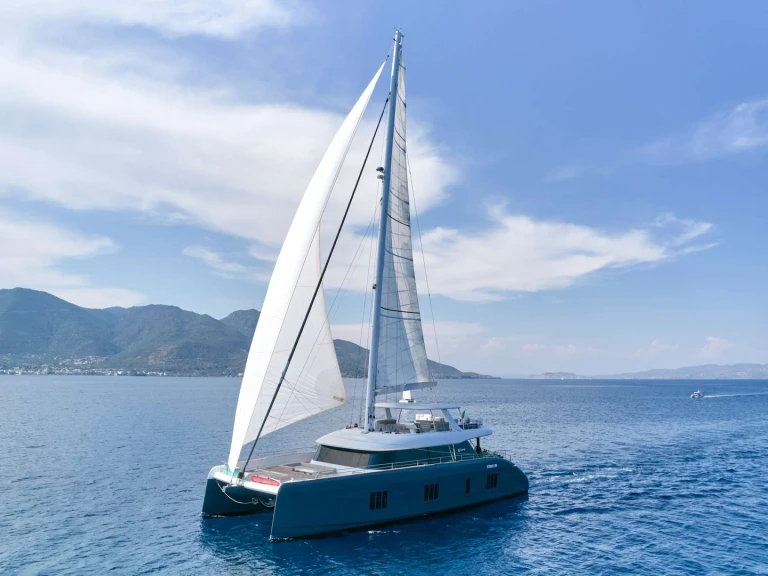 Yacht hire Piraeus cheap GENNY