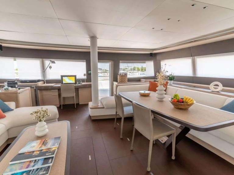 Hire a Lagoon SEADUCTIVE ORCA Split
